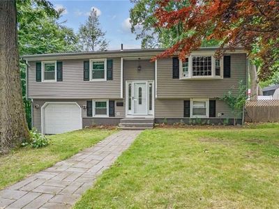 155 Liverpool St, Warwick, RI, 02886