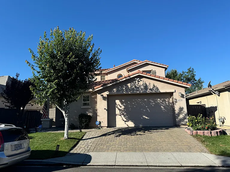 13725 Seabiscuit Dr — Photo 19
