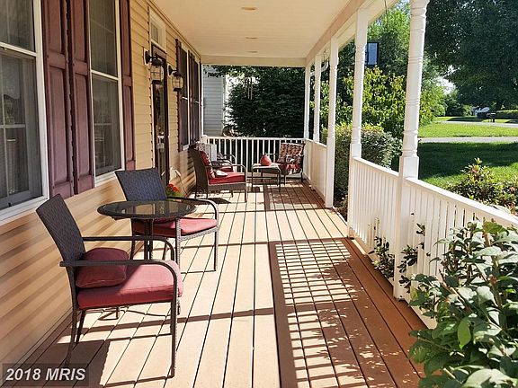 Full Length Front Porch