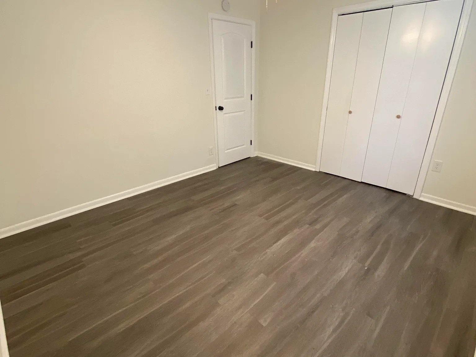 408 Ash St — Photo 3
