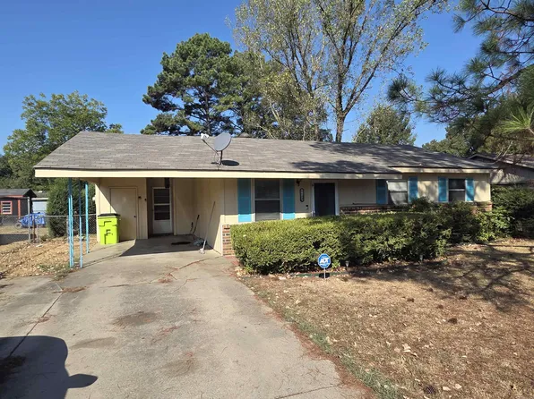 1603 N Lowe St, Stuttgart, AR 72160