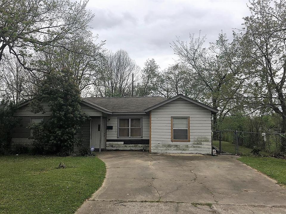 1st image of 13700 Texarkana St