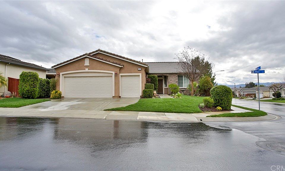 1st image of 642 Weir Dr