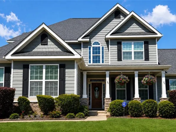 7106 Golfside Dr SE, Covington, GA 30014
