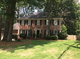 3505 Water Oak Dr, Vestavia, AL 35243