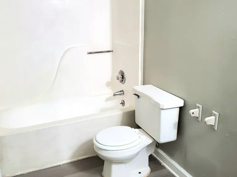 1812 London Church Rd NE #2B — Photo 7