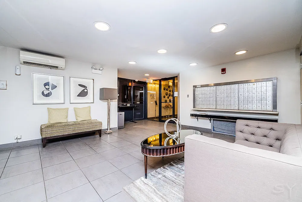 2 bed, 1100 sqft, $3,300 — Photo 3