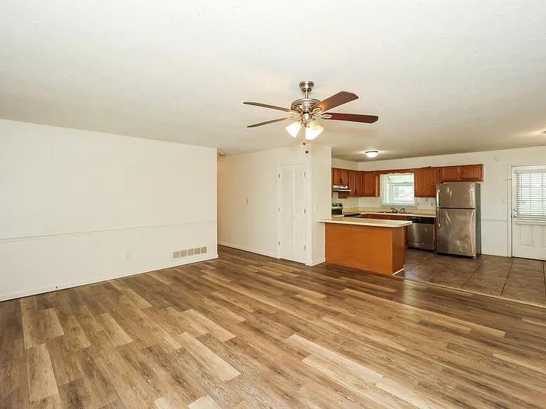 592 Water Way Trl — Photo 5