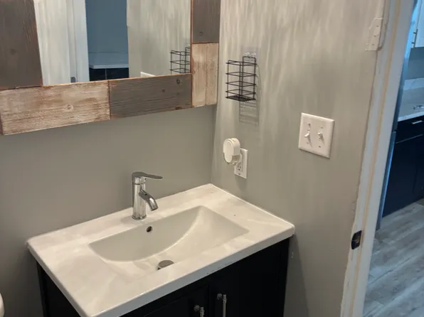 1203 Kiersted St #1, Morris, IL 60450