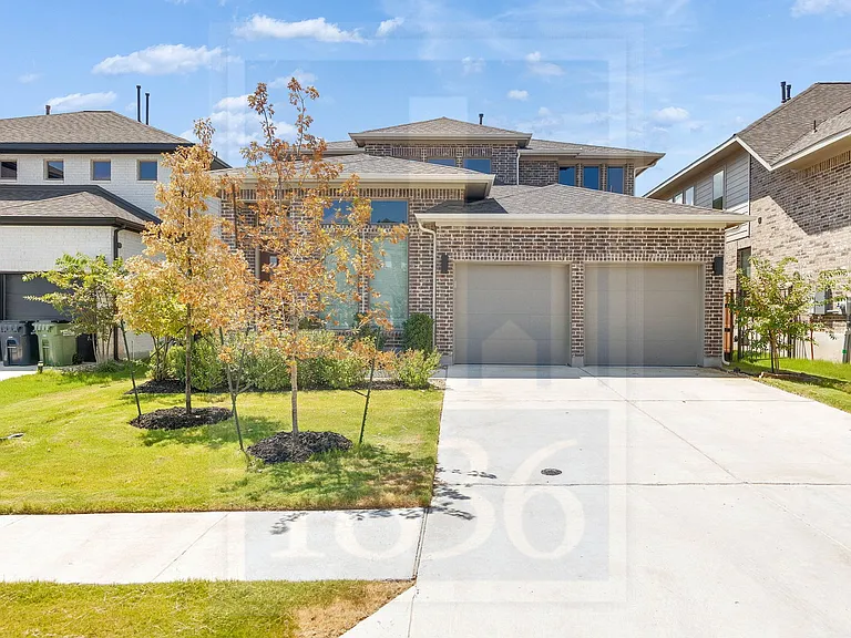 129 Shadduck Way — Photo 2