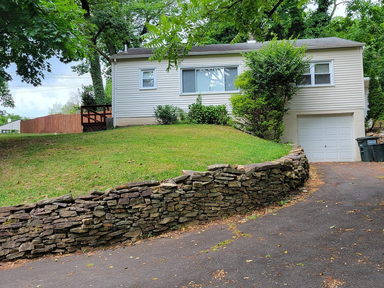 742 Gravel Hill Rd, Southampton, PA 18966 Zillow