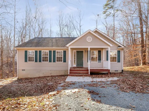 3 Mechunk Ter, Palmyra, VA 22963