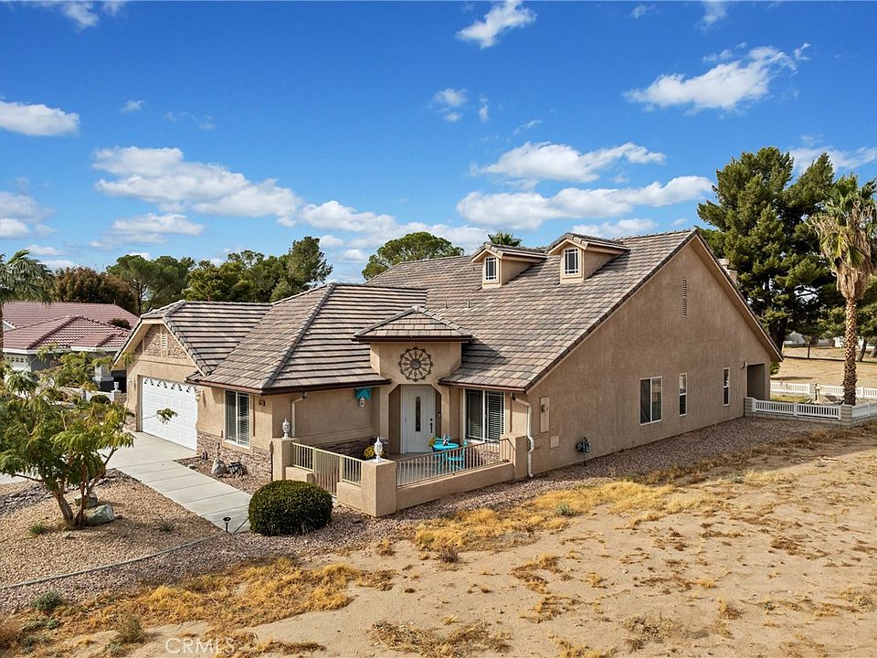 1st image of 15084 Blue Grass Dr