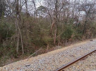 Alonzo St, Hot Springs National Park, AR 71913