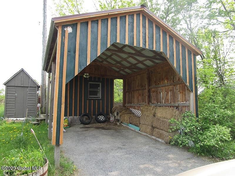 4th image of 848 Brand Road