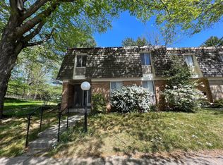 10569 Cambridge Ct, Gaithersburg, MD 20886