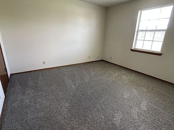 5th image of 7082 SE 66th Ter APT B