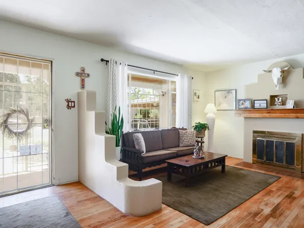 2711 San Joaquin Ave SE, Albuquerque, NM 87106