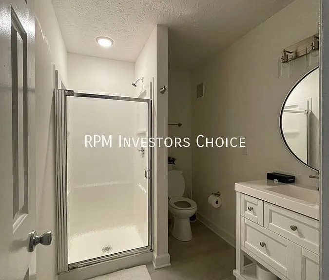 1808 State St #211 — Photo 13
