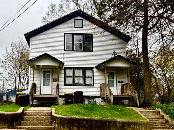 1502 Fairview Ave, Rockford, IL 61101