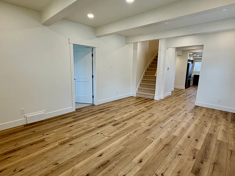 145 N Byron Ave #A — Photo 4