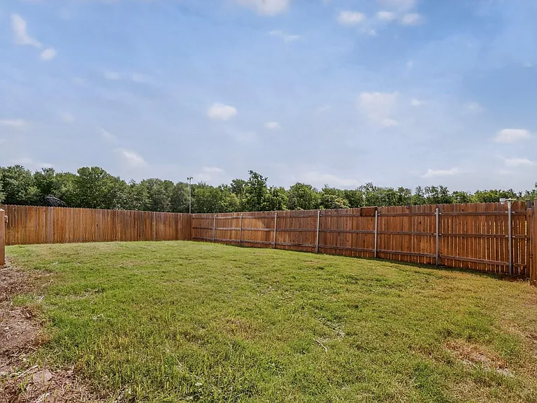17405 Palo Corona Ln — Photo 37