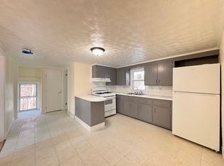 323 Somerset Ave #3FR, Taunton, MA 02780