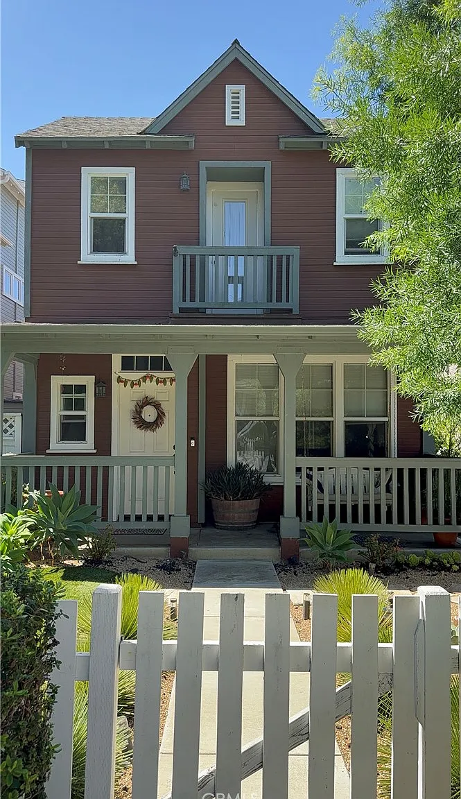 3 bed, 2.5 bath, 1460 sqft, $5,200 — Photo 1