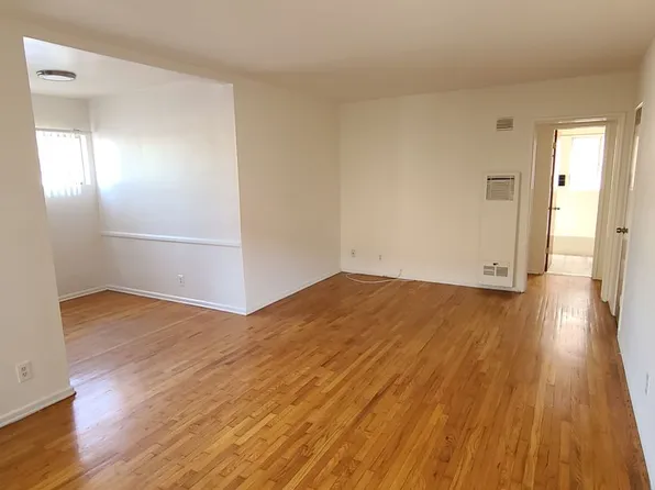 Gregory 5933, 5933 Gregory Ave #5, Los Angeles, CA 90038