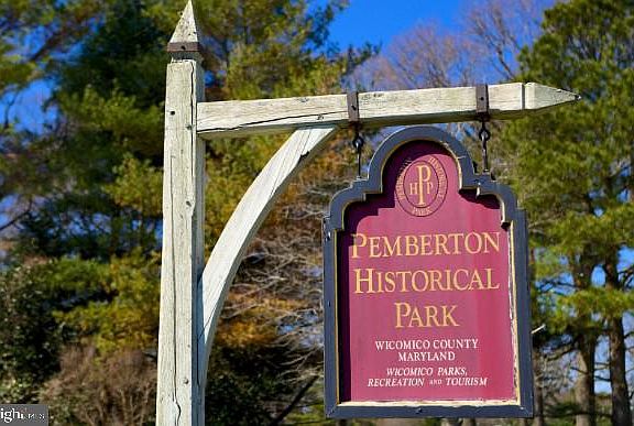 4th image of 813 Price Rd