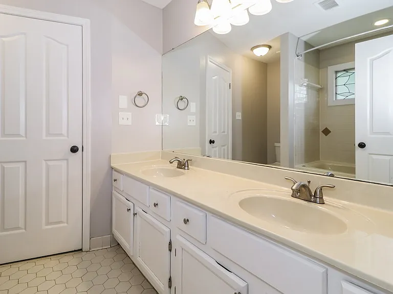 1366 Sandy Stone Ln — Photo 11