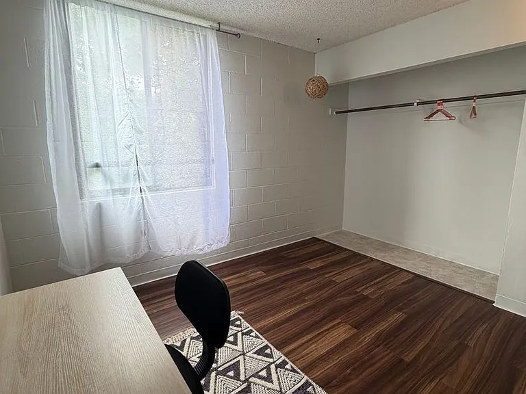 1875 Kalanianaole St #221 — Photo 7