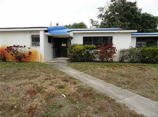 1st image of 1930 NW 184th St