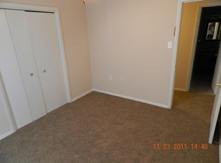 5200 Newton St APT T2, Bladensburg, MD 20710