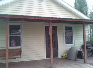 328 R St, Rock Springs, WY 82901