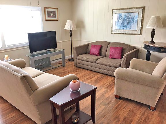 3rd image of 26380 Montgomery Dr #256