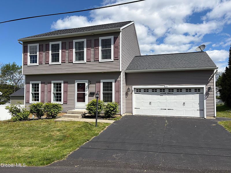 2nd image of 11 Highland View Avenue