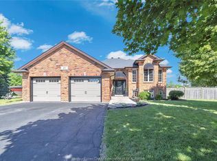 20 Marsh Ct, Amherstburg, ON N9V3Y7