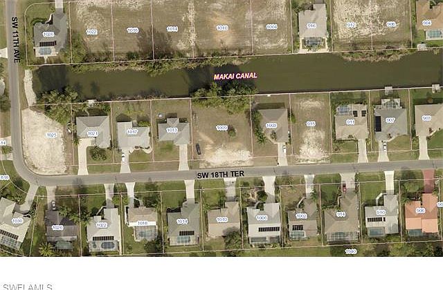 2nd image of 1009 SW 18th Ter