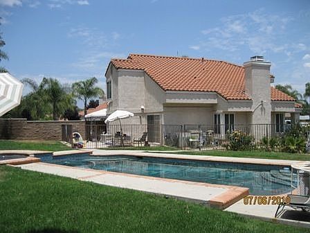2nd image of 12 Rolling Ridge Dr