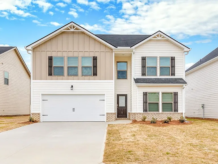 370 Alyssa Landing Dr — Photo 1