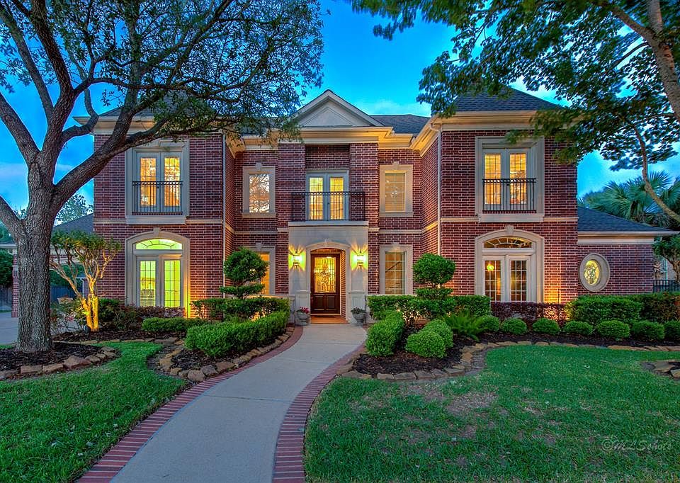 1st image of 55 Sierra Oaks Dr