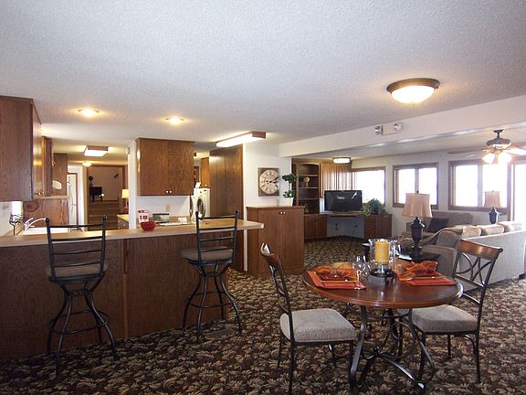 Open floor plan!