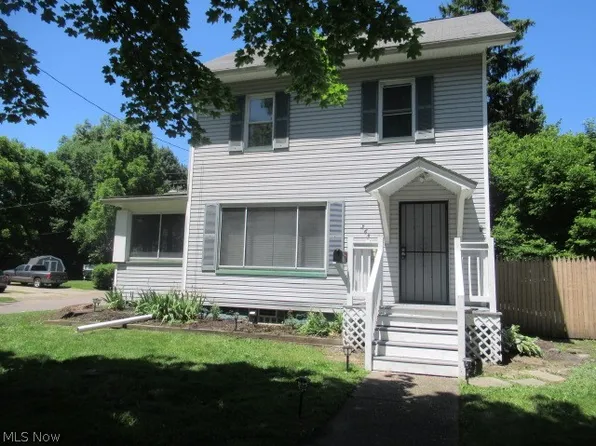 365 E Archwood Ave, Akron, OH 44301