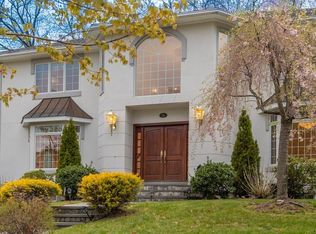 30 Fairhaven Rd, Newton, MA 02459