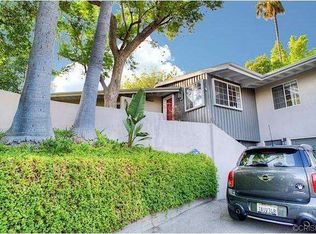 5037 Calderon Rd, Woodland Hills, CA 91364