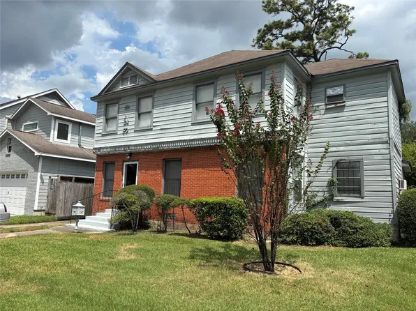 3229 Binz St, Houston, TX 77004