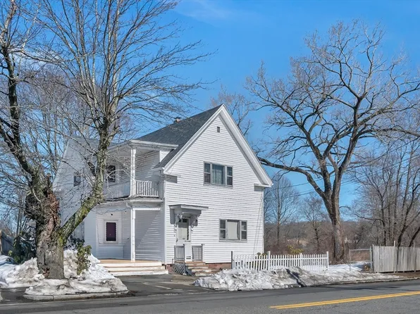 150 E Ashland St, Brockton, MA 02302