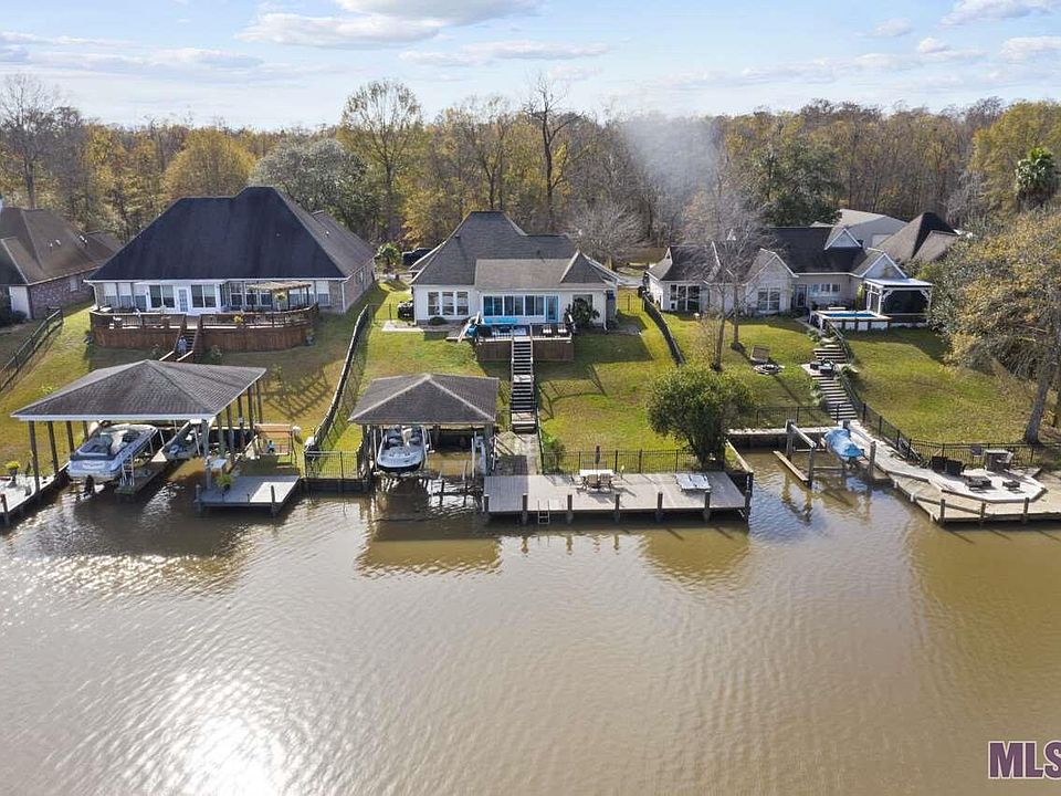 1st image of 12132 River Highlands Dr