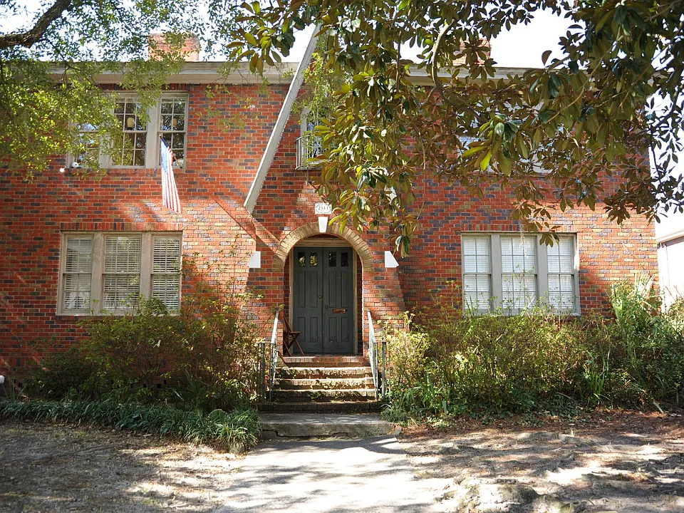 2511 Atlantic Ave #3
